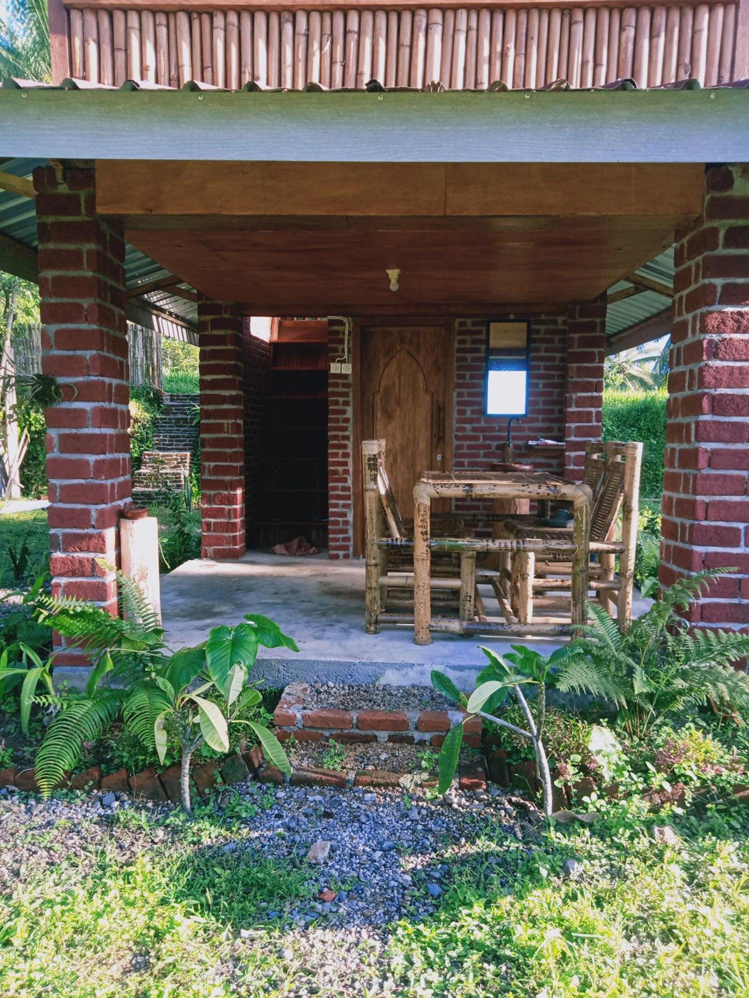 Coconut Homestay Tetebatu Εξωτερικό φωτογραφία